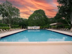 3510 Oaks Way 408, Pompano Beach FL 33069