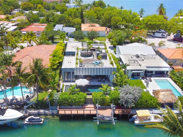 8055 Noremac Ave, Miami Beach FL 33141