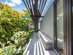 8055 Noremac Ave, Miami Beach FL 33141