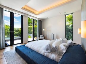 8055 Noremac Ave, Miami Beach FL 33141