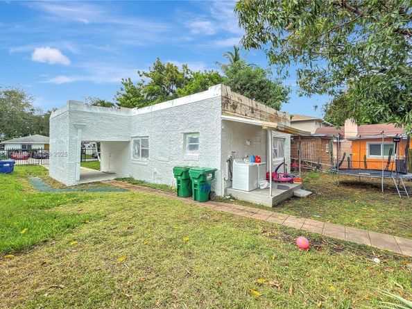 7770 NW 9th Ave, Miami FL 33150