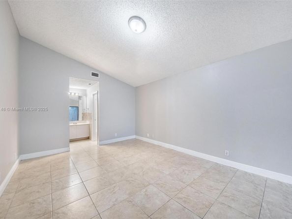 314 Bishop Rd, North Lauderdale FL 33068