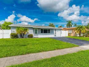 5209 SW 95th Ave, Cooper City FL 33328