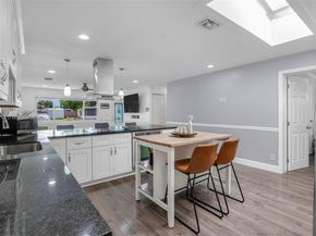 5209 SW 95th Ave, Cooper City FL 33328