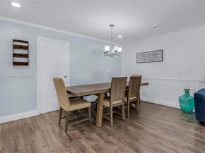 5209 SW 95th Ave, Cooper City FL 33328