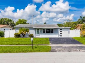 5209 SW 95th Ave, Cooper City FL 33328