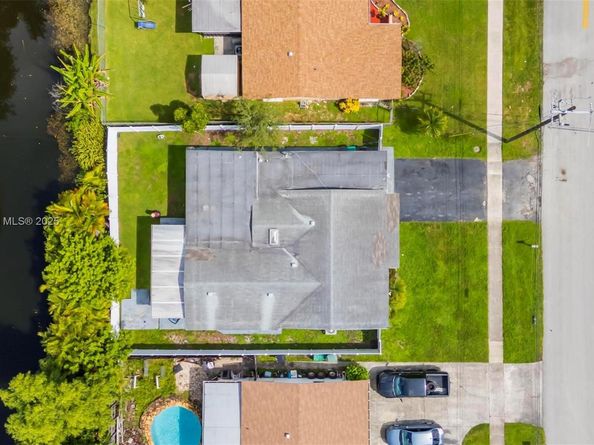 5209 SW 95th Ave, Cooper City FL 33328