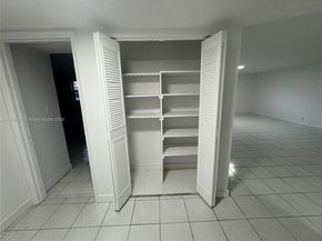 4801 NW 22nd Ct 103, Lauderhill FL 33313