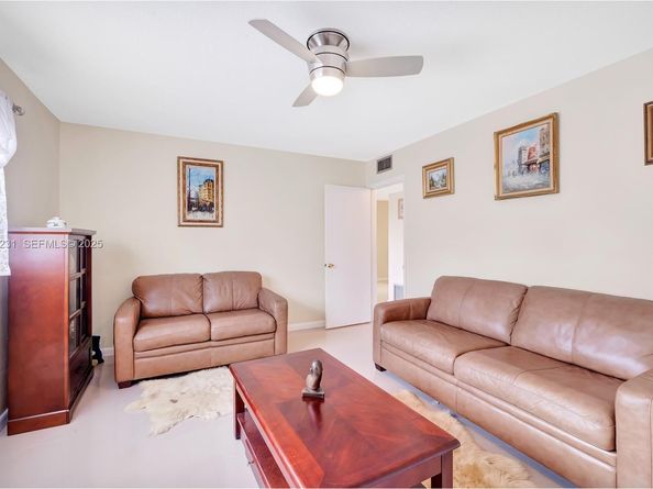 1943 Monroe St 310D, Hollywood FL 33020