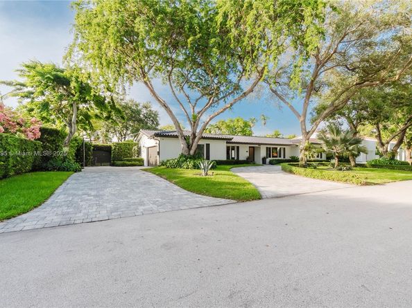 8501 SW 72nd Ter, Miami FL 33143