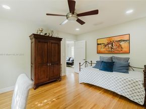 8501 SW 72nd Ter, Miami FL 33143
