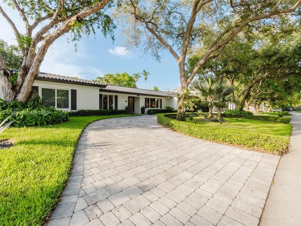 8501 SW 72nd Ter, Miami FL 33143