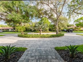 8501 SW 72nd Ter, Miami FL 33143