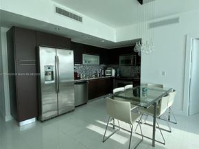 950 Brickell Bay Dr 2707, Miami FL 33131
