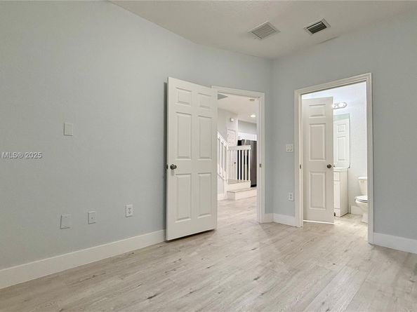 1976 SW 60th Ter, North Lauderdale FL 33068