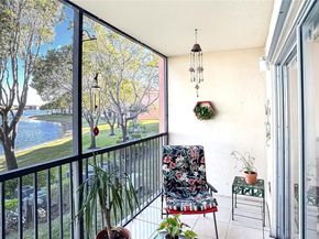 571 SW 141st Ave 207N, Pembroke Pines FL 33027