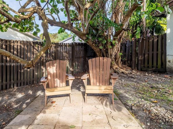 13585 SW 114th Ter, Miami FL 33186