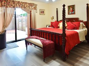 17450 NW 66th Ct, Hialeah FL 33015