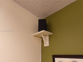 17450 NW 66th Ct, Hialeah FL 33015