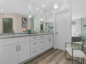 1521 SW 87th Ter, Pembroke Pines FL 33025