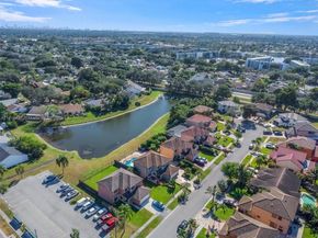 1521 SW 87th Ter, Pembroke Pines FL 33025