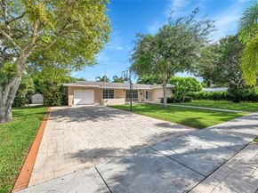 505 NW 20th St, Homestead FL 33030