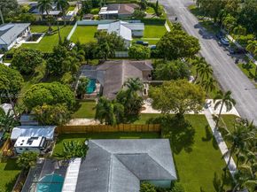 505 NW 20th St, Homestead FL 33030
