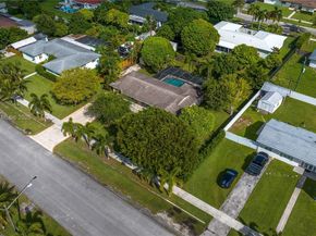 505 NW 20th St, Homestead FL 33030