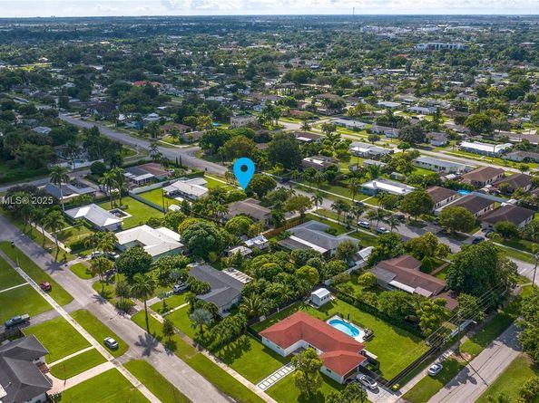 505 NW 20th St, Homestead FL 33030