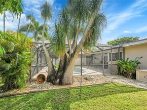 505 NW 20th St, Homestead FL 33030