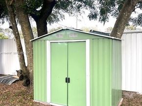 832 NW 16th Ter, Fort Lauderdale FL 33311