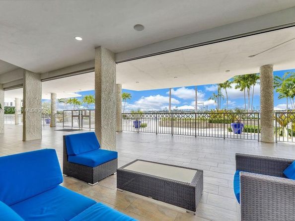 800 West Ave 931, Miami Beach FL 33139