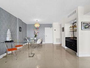 800 West Ave 931, Miami Beach FL 33139