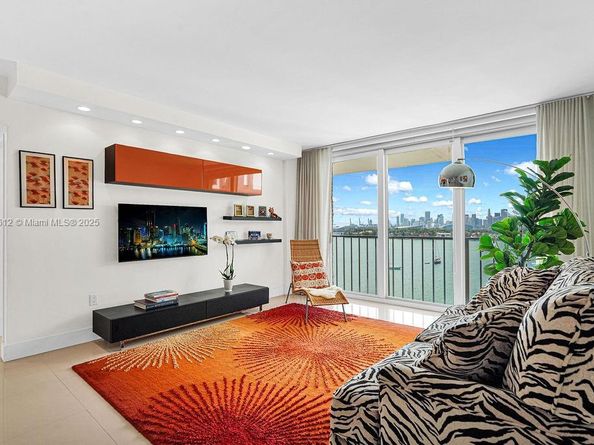800 West Ave 931, Miami Beach FL 33139