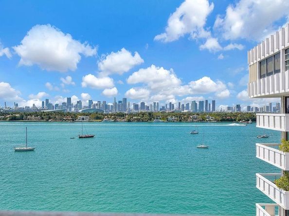 800 West Ave 931, Miami Beach FL 33139