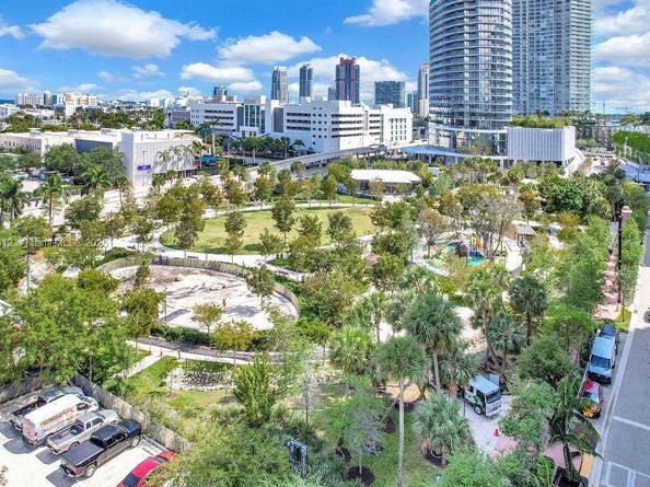 800 West Ave 931, Miami Beach FL 33139