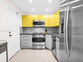 800 West Ave 931, Miami Beach FL 33139