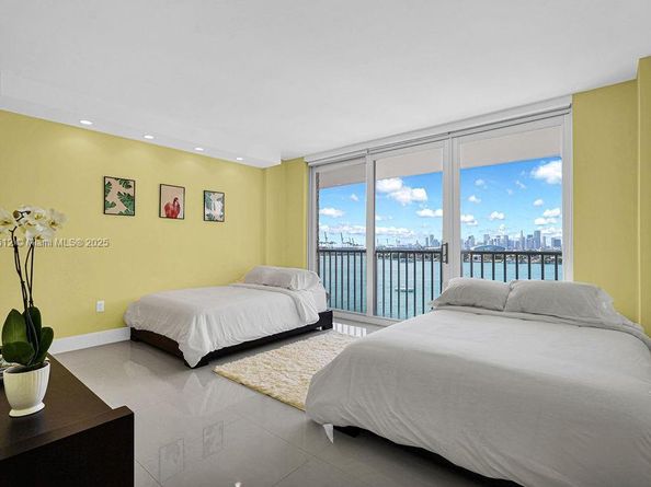 800 West Ave 931, Miami Beach FL 33139