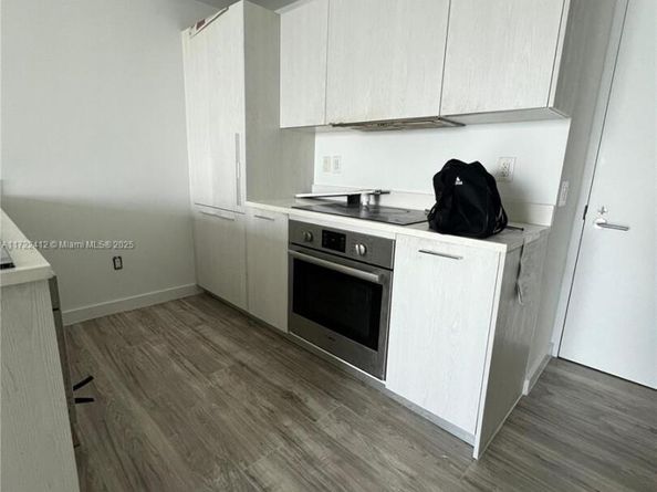 501 NE 31st St 1402, Miami FL 33137