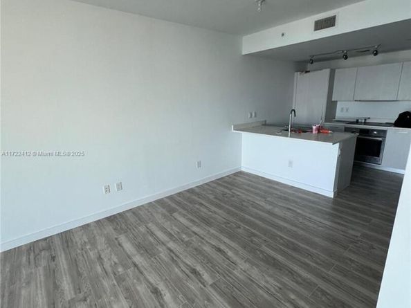 501 NE 31st St 1402, Miami FL 33137