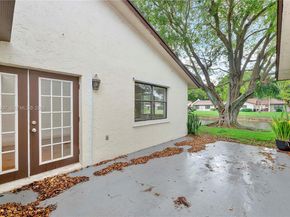 6616 N Parkway Dr 35, Margate FL 33068