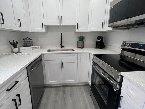 521 Normandy K 521, Delray Beach FL 33484