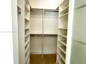 19501 W Country Club Dr TS05, Aventura FL 33180