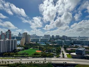 19501 W Country Club Dr TS05, Aventura FL 33180