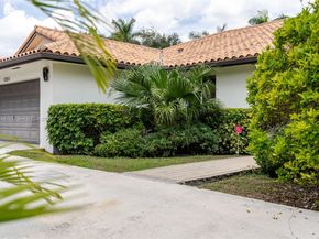 12311 SW 98th St, Miami FL 33186