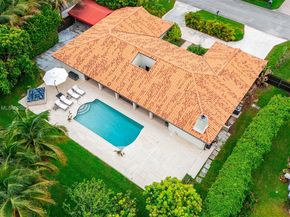 12311 SW 98th St, Miami FL 33186