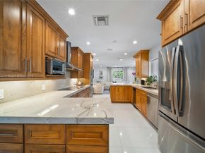 12311 SW 98th St, Miami FL 33186