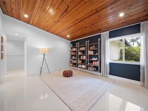 12311 SW 98th St, Miami FL 33186