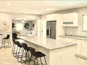 1301 NE 42nd St, Oakland Park FL 33334