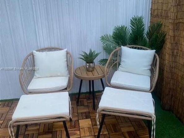 610 NW 16th St, Homestead FL 33030